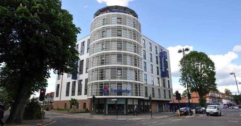 Travelodge London Hounslow Exterior foto